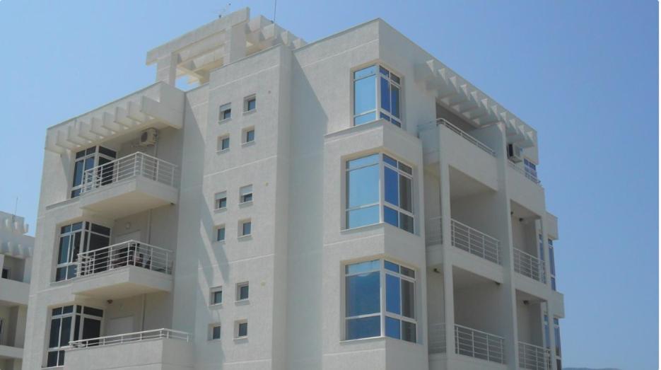 Rainbow Holiday Apartments วญอเรอ ภายนอก รูปภาพ
