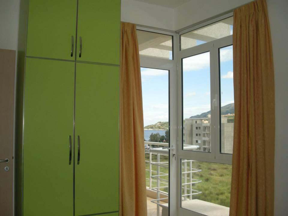 Rainbow Holiday Apartments วญอเรอ ภายนอก รูปภาพ