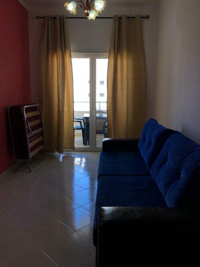 Rainbow Holiday Apartments วญอเรอ ภายนอก รูปภาพ